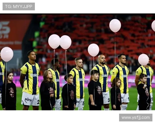 斯基拉：加拉塔萨雷、贝西克塔斯询问卡拉布里亚转会动向