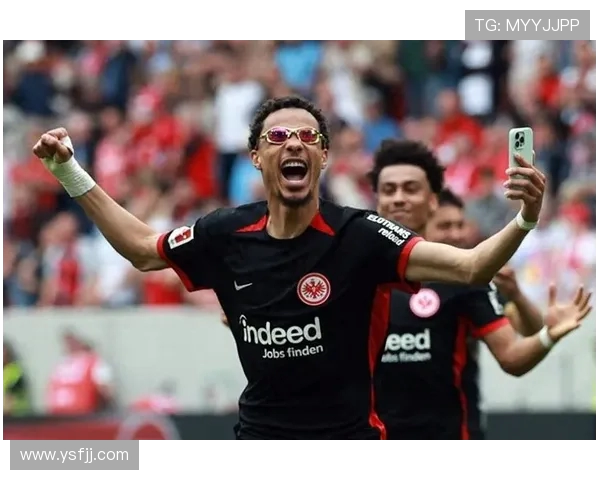 曼联领跑三强争夺埃基蒂克，法兰克福标价 1 亿欧元(1)